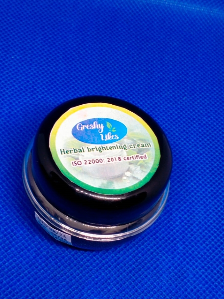 Herbal whitening/ brightening cream 